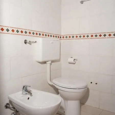 Affittacamere Daniela Apartment