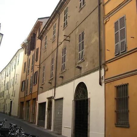 Affittacamere Daniela Apartman *