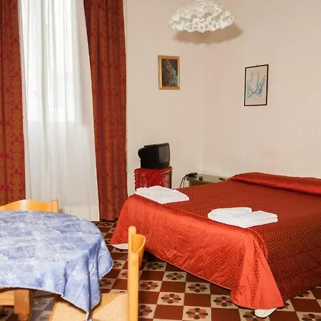 Affittacamere Daniela Apartman Piacenza